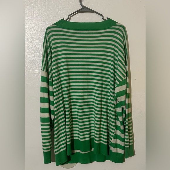 Lane Bryant Sweater Top Long Sleeve - Picture 2 of 5